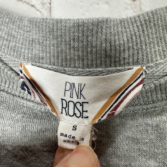 Pink Rose gray fleece lined cropped‎ crewneck sweatshirt, sz S - Picture 3 of 3